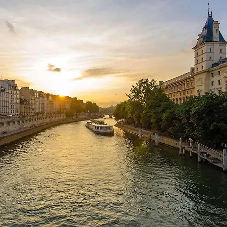 Bastille Boutet - Mgallery Paris